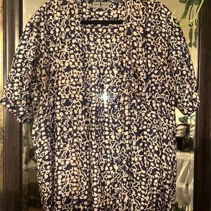 Eddie Bauer Black and White Patterned Blouse